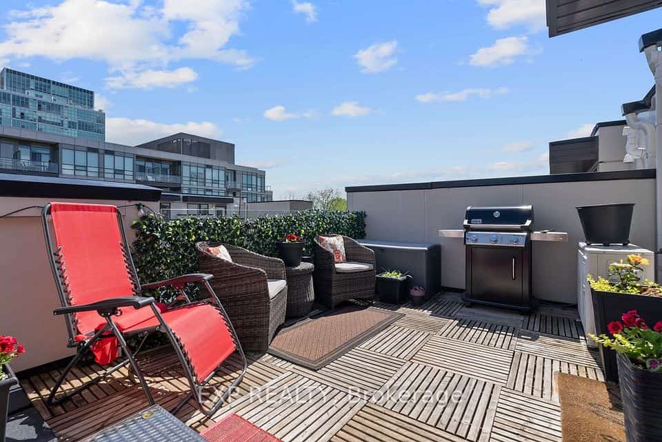 30 Fieldway Road #89, Toronto, ON M8Z 0E3