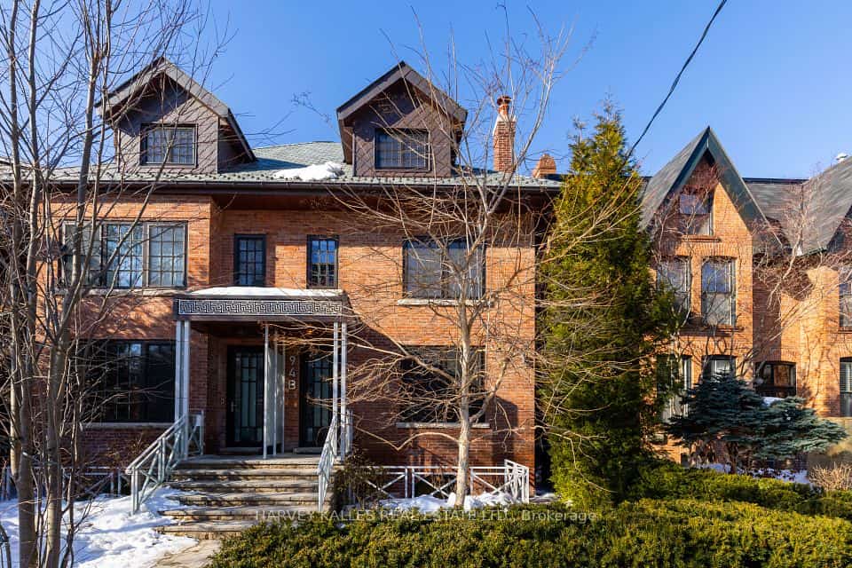 94B Admiral Road, Toronto, ON M5R 2L6