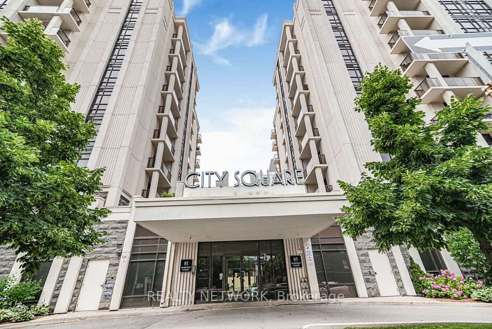81 Robinson Street #1009, Hamilton, ON L8P 0C2