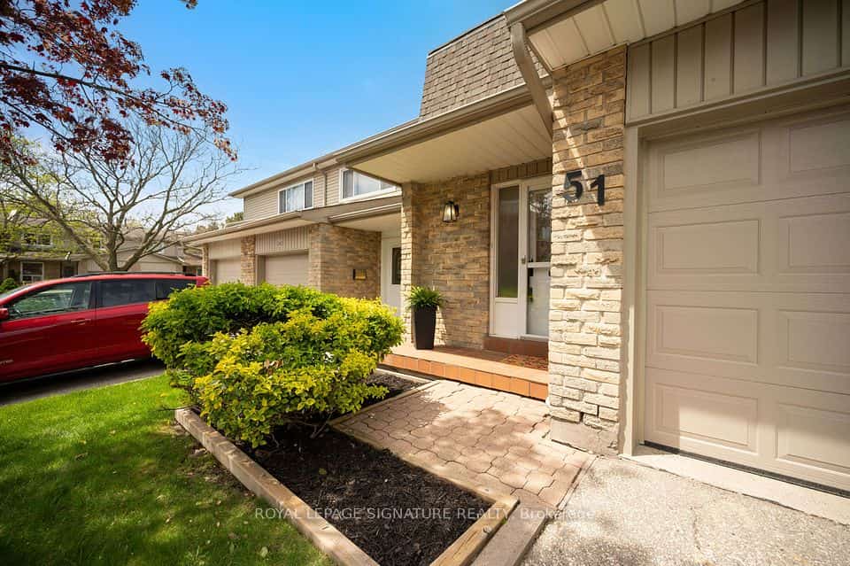5536 Montevideo Road #51, Mississauga, ON L5N 2P4