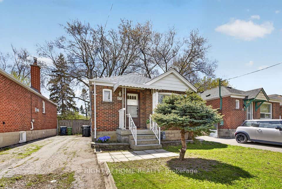77 Elma Street, Toronto, ON M8V 1X9