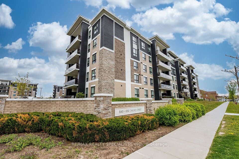 640 Sauve Street #221, Milton, ON L9T 7E3