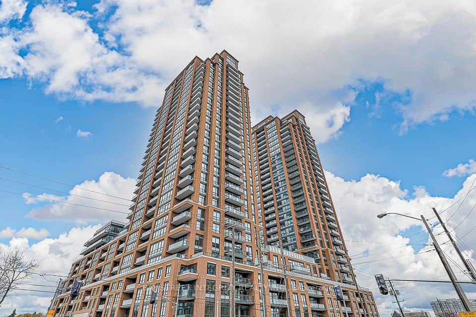 3260 Sheppard Avenue E, Toronto