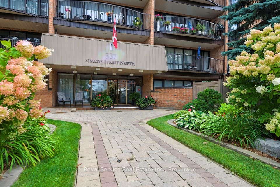 337 Simcoe Street N #101, Oshawa, ON L1G 4T2