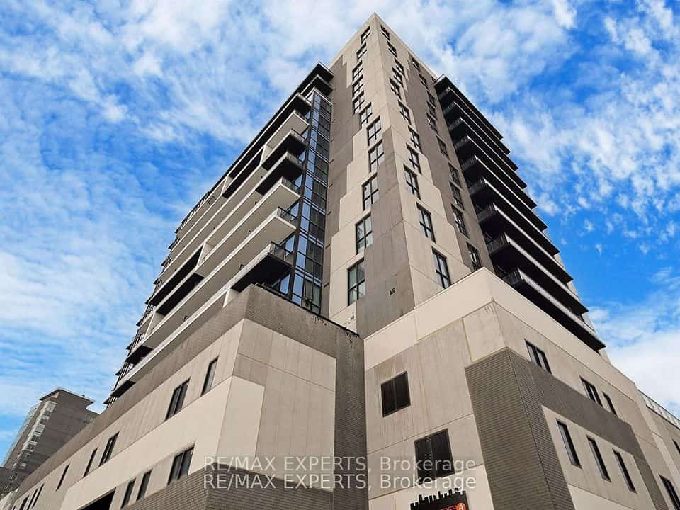 128 King Street N #1202, Waterloo, ON N2J 0E9