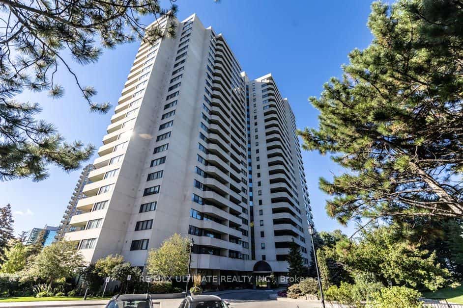75 Wynford Heights Crescent #2504, Toronto, ON M3C 3H9