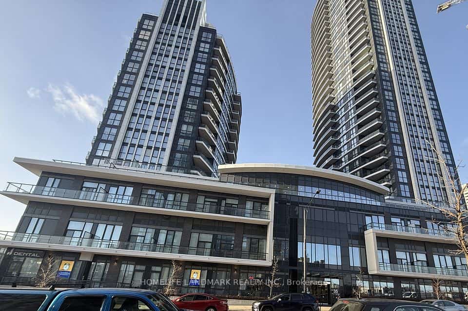 65 Watergarden Drive #A2, Mississauga, ON L5R 0G9