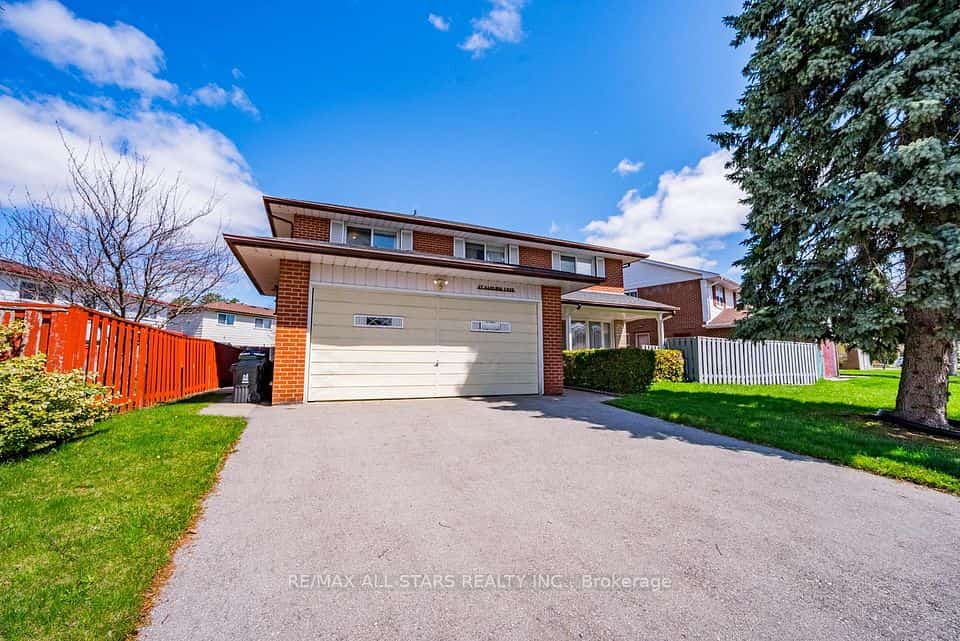 57 Gloxinia Crescent, Toronto, ON M1W 2C5