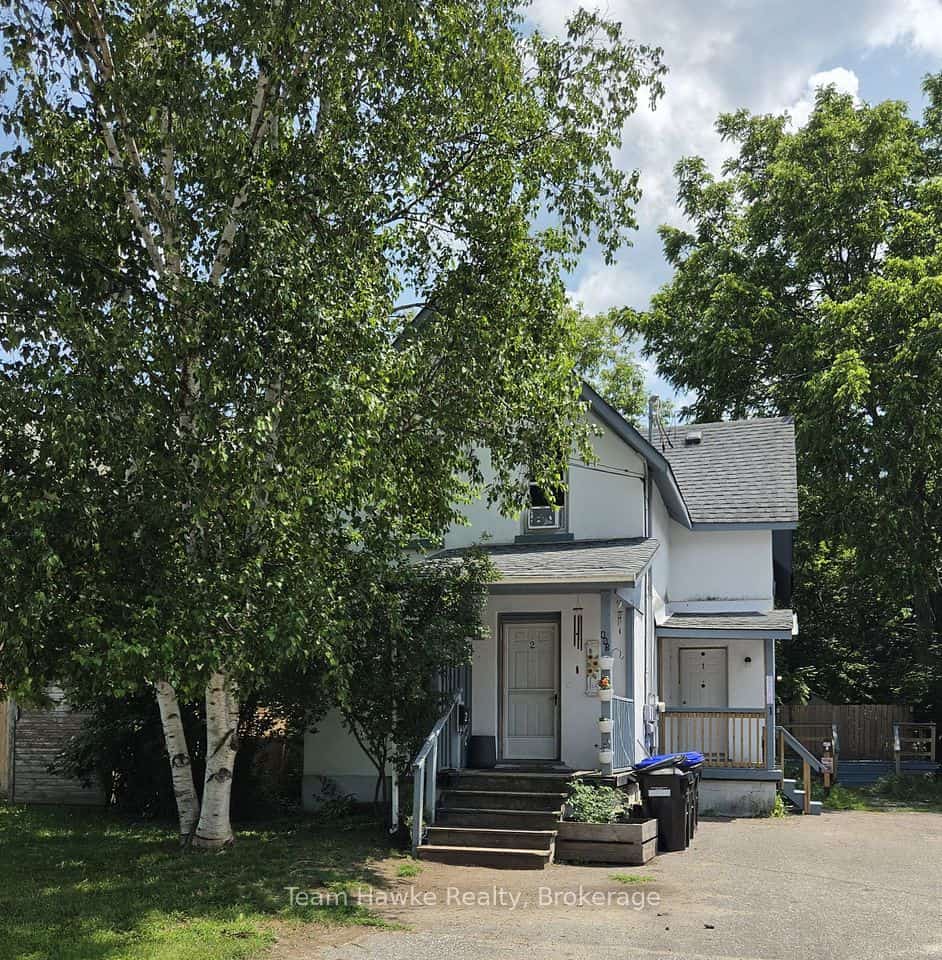 405 Dominion Avenue, Midland, ON L4R 1P1