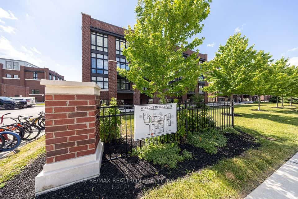 6 Whitaker Way #157, Whitchurch-Stouffville, ON L4A 4T4