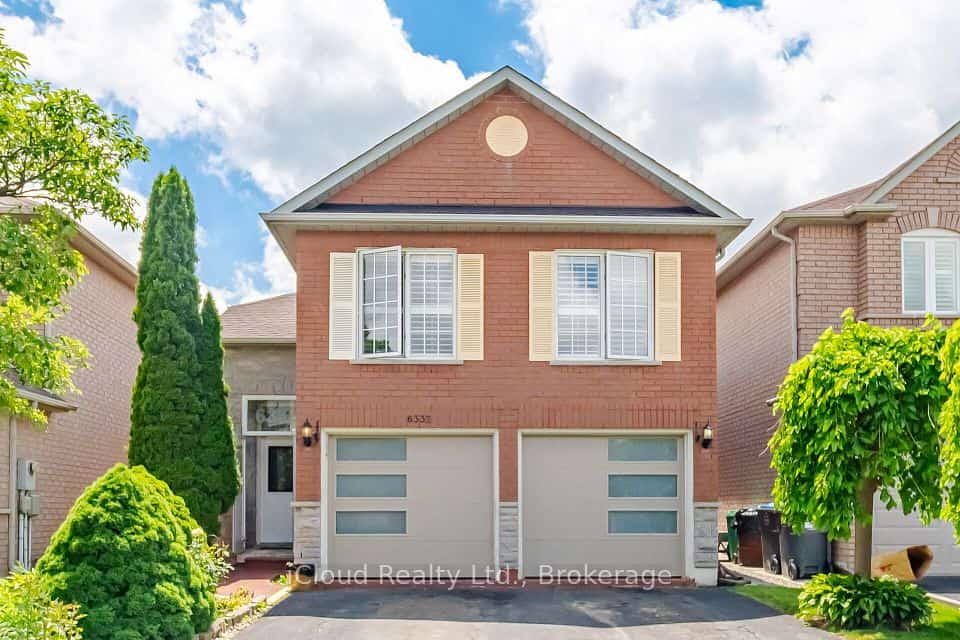 6332 Glen Meadows Road, Mississauga, ON L5N 7W3