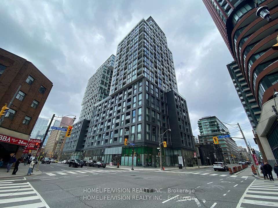 158 Front Street E #1418, Toronto, ON M5A 0K9