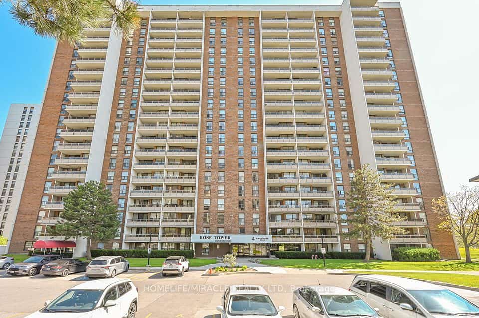 4 Kings Cross Road #2110, Brampton, ON L6T 3X8