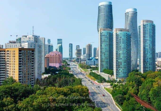 200 Burnhamthorpe Road, Mississauga