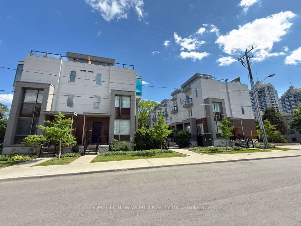 25 Dervock Crescent #2, Toronto, ON M2K 0G7