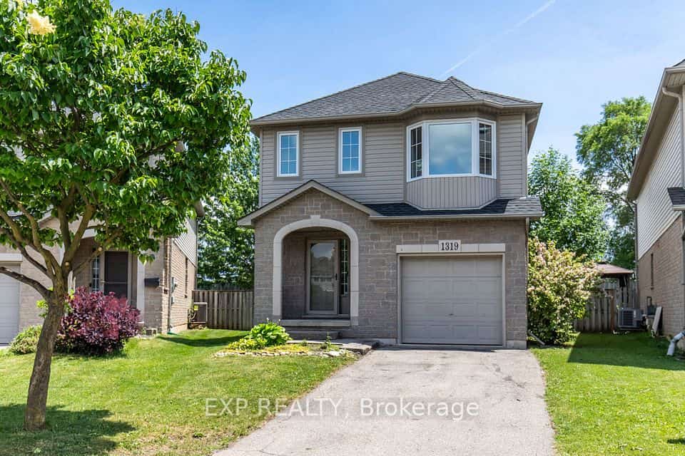1319 Bonnie Court, Burlington, ON L7R 5A2