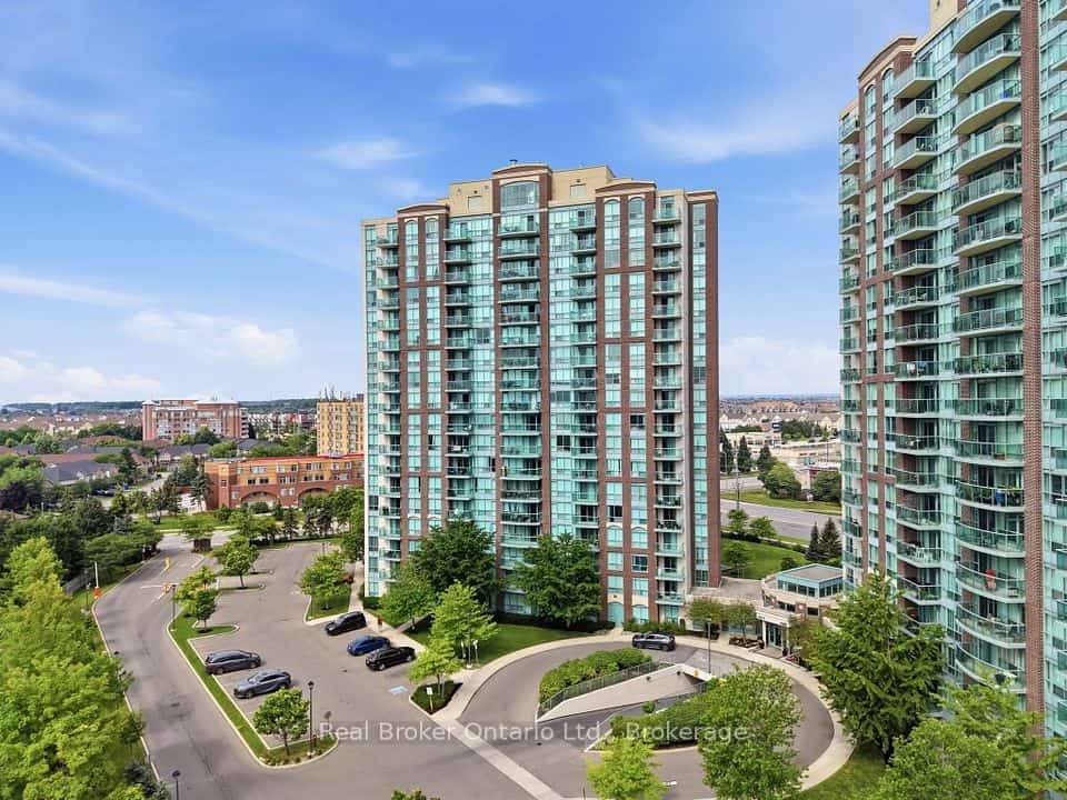 4879 Kimbermount Avenue #902, Mississauga, ON L5M 7R8