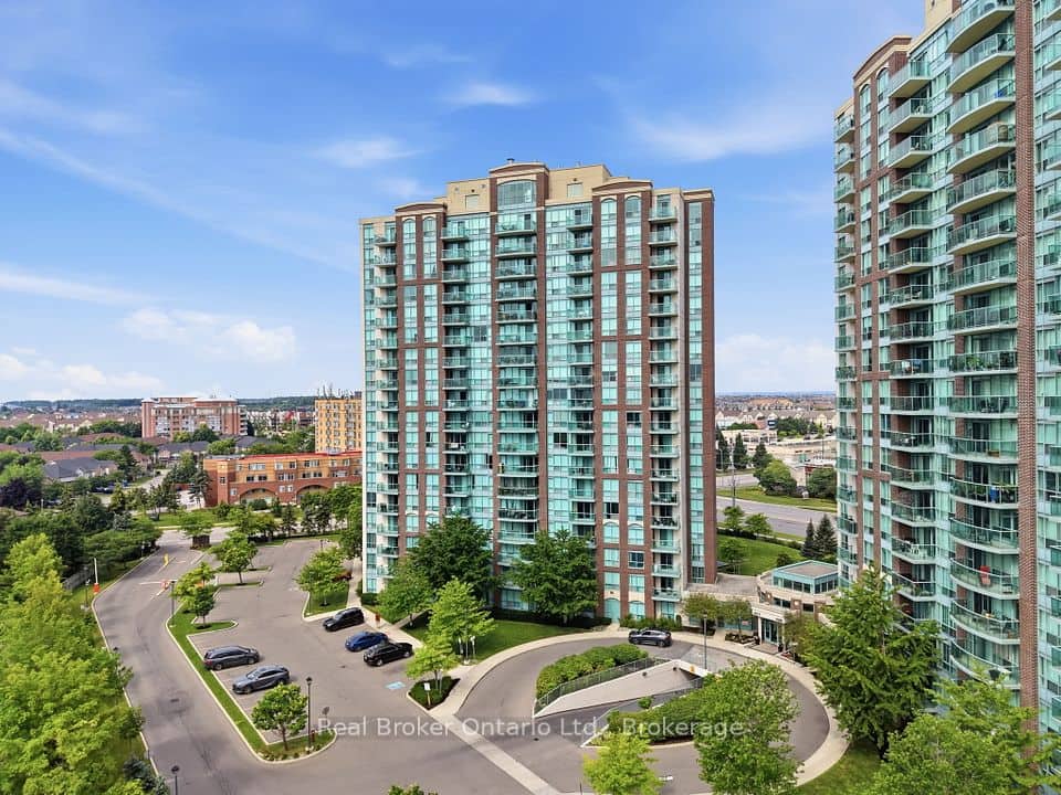 4879 Kimbermount Avenue, Mississauga