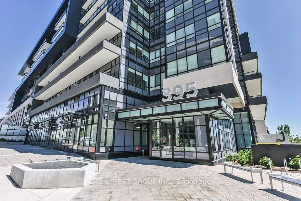 395 Dundas Street W #130, Oakville, ON L6M 5R8