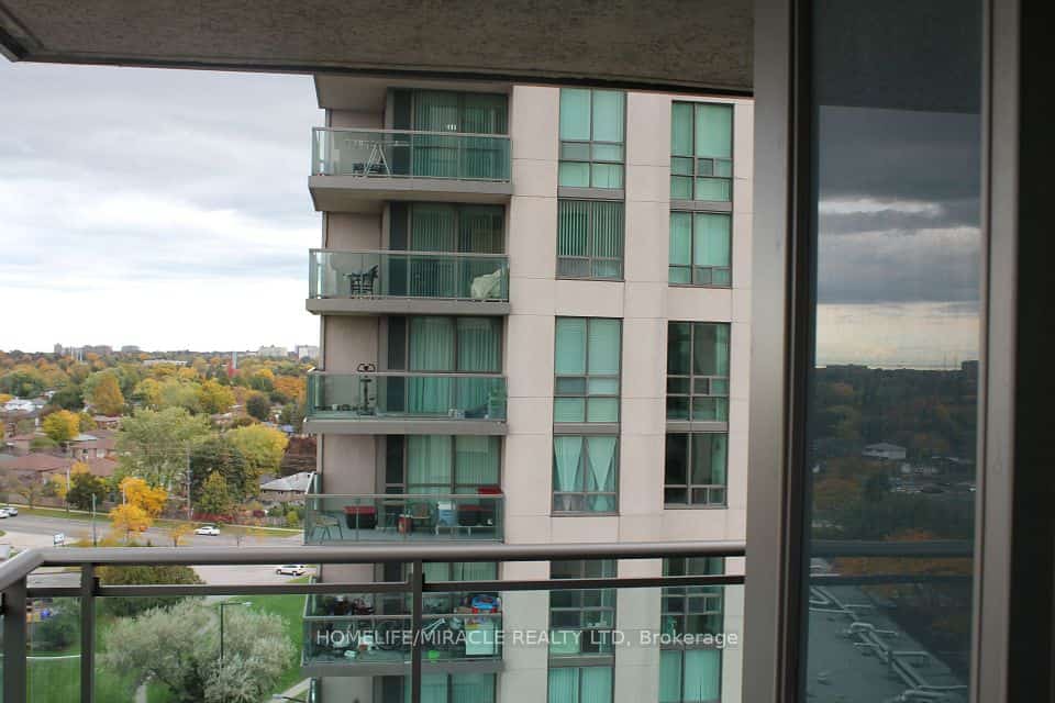 88 Grangeway Avenue #1608, Toronto, ON M1H 0A2