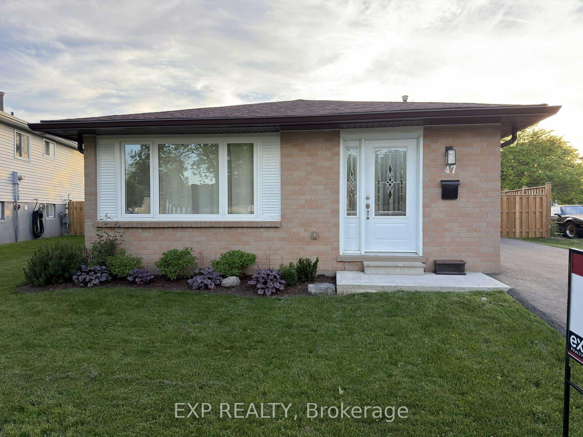 47 Odessa Street, Hamilton, ON L8J 1A3