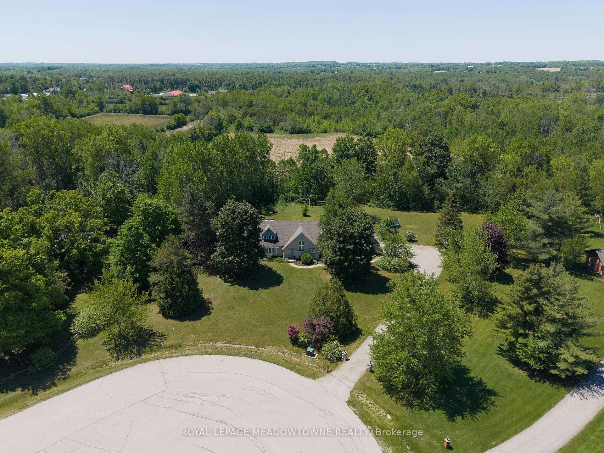 11276 Amos Drive, Milton, ON L0P 1B0