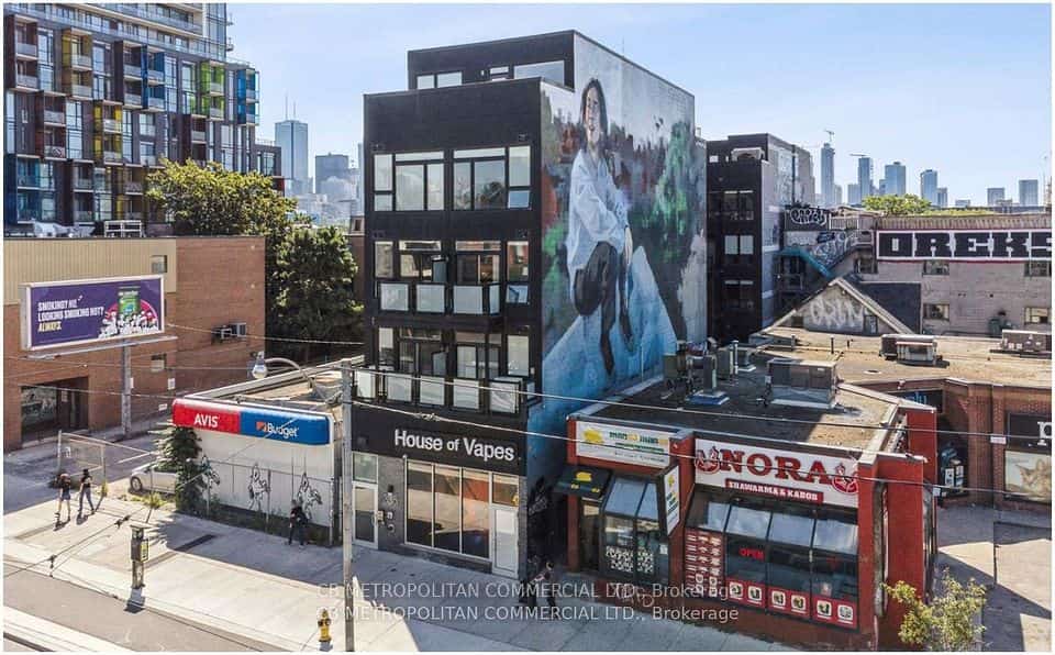335 College Street #B05, Toronto, ON M5T 1S2