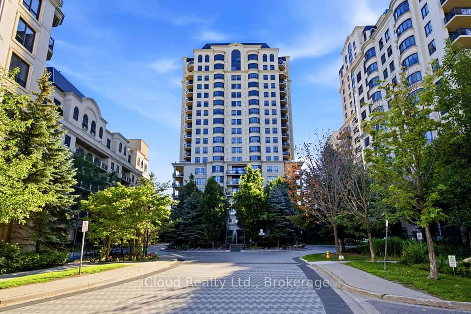 650 Sheppard Avenue E #PH16, Toronto, ON M2K 3E4