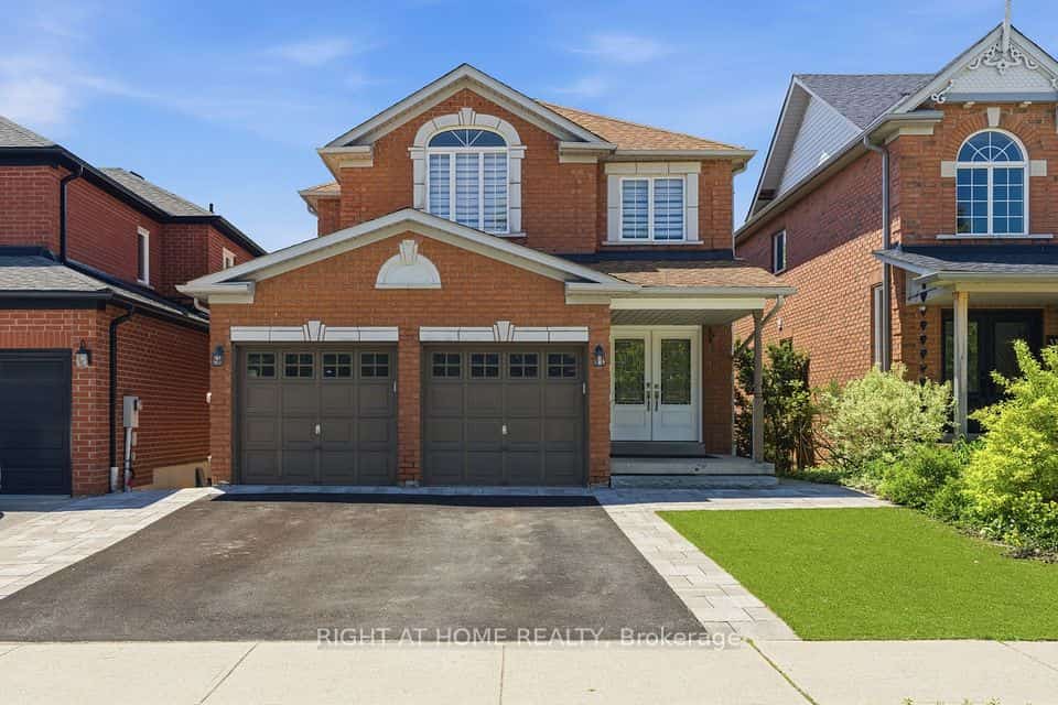 182 Mowat Crescent, Halton Hills, ON L7G 6A4