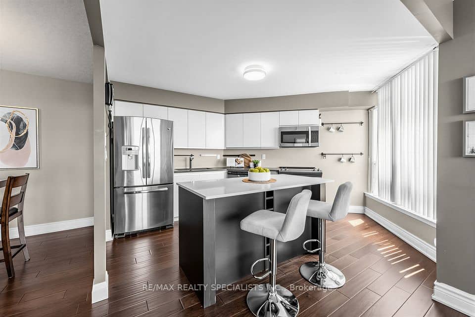 10 Laurelcrest Street, Brampton
