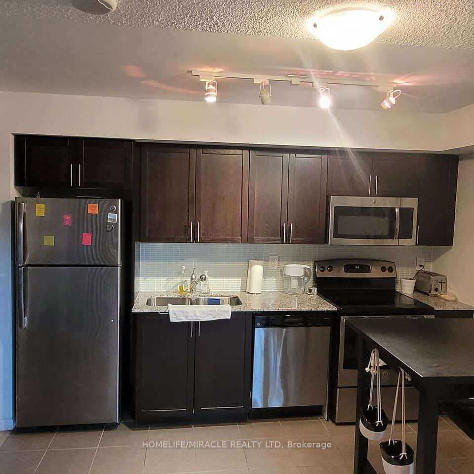 830 Lawrence Avenue W #529, Toronto, ON M6A 0A2