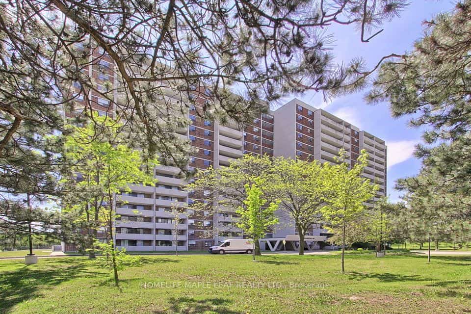 301 Prudential Drive #309, Toronto, ON M1P 4V3