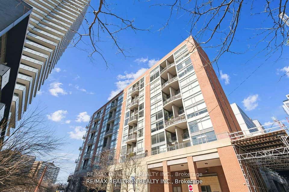 18 Merton Street #906, Toronto, ON M4S 3G9