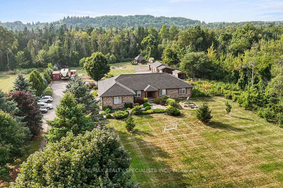 13127 27 Side Road, Halton Hills, ON L7G 4S4