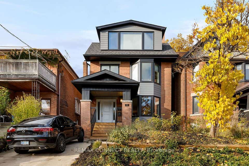 16 Rosemount Avenue, Toronto, ON M6H 2M1