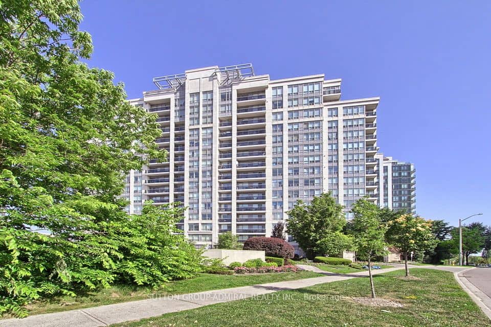 50 Disera Drive, Vaughan