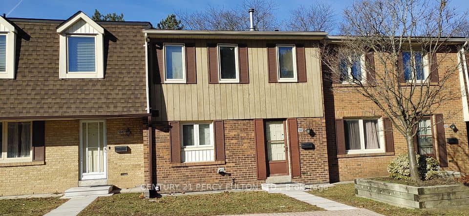 270 Timberbank Main & 2nd Boulevard, Toronto