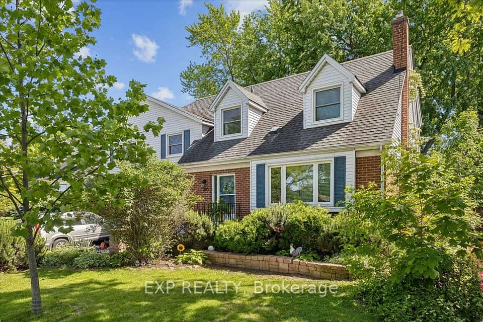 80 Maclennan Avenue, Hamilton, ON L8V 1X6