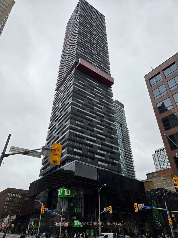 8 Eglinton Avenue #3604, Toronto, ON M4P 0C1