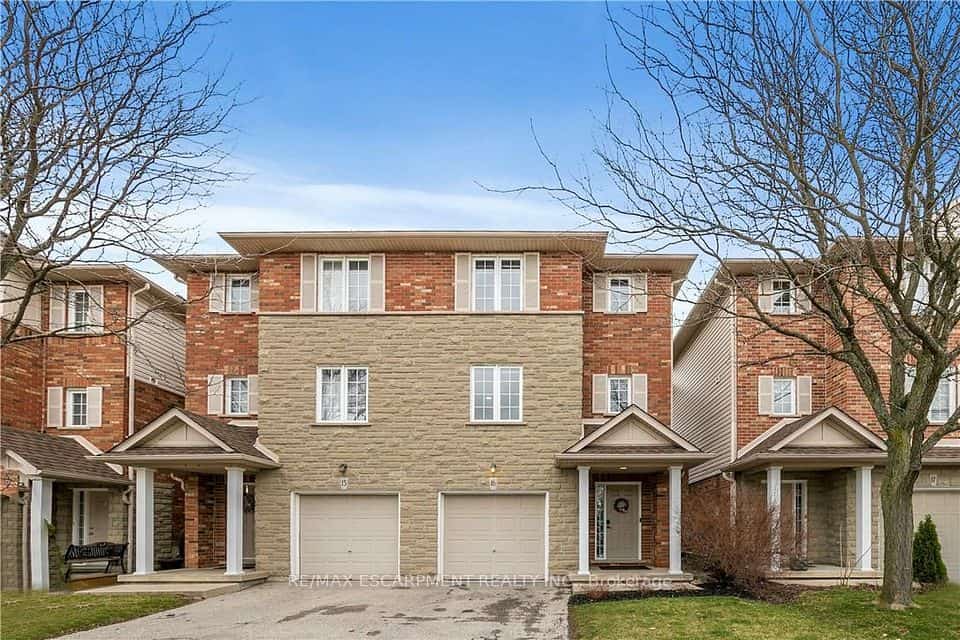 876 Golf Links Road #16, Hamilton, ON L9K 1M7