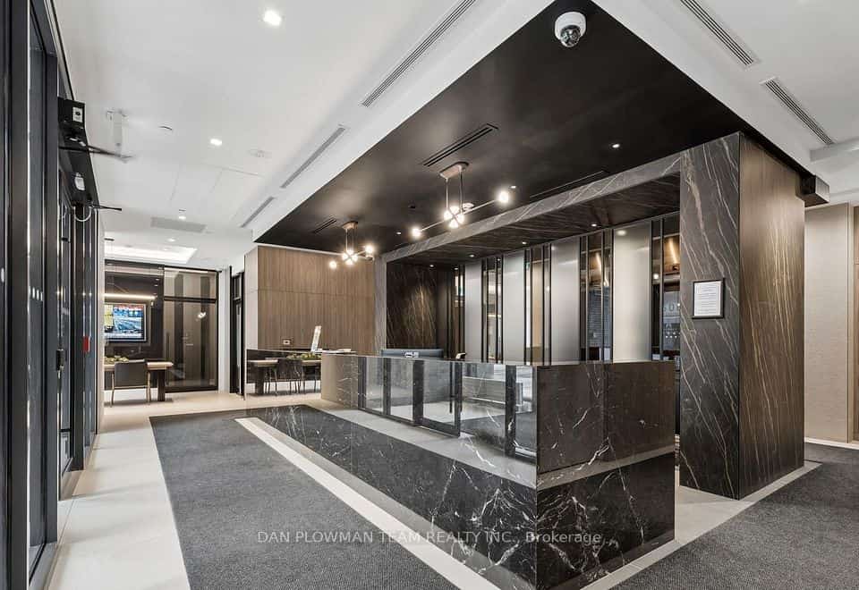 1608 Charles Street #352, Whitby, ON L1N 1B9