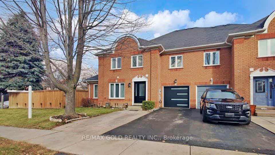 20 Clover Bloom Road, Brampton, ON L6R 1R8