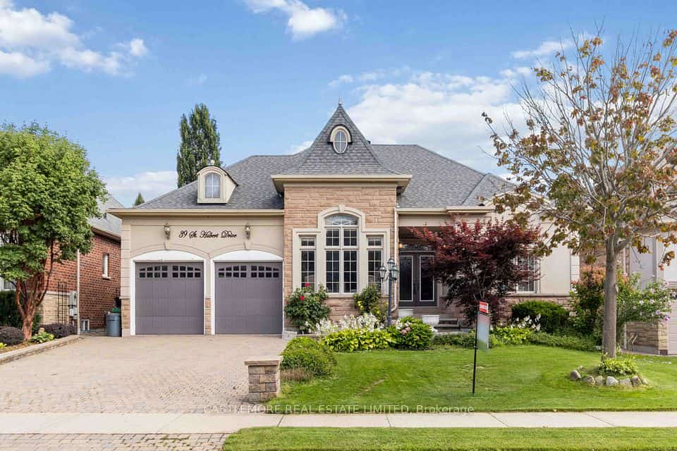 39 Saint Hubert Drive, Brampton, ON L6P 1W1