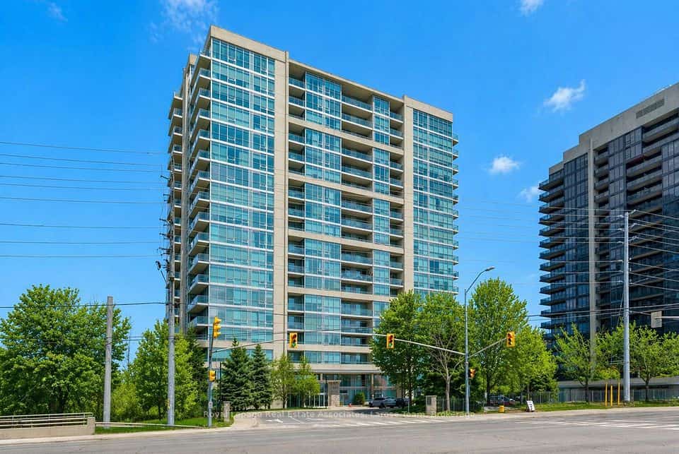 1055 Southdown Road #707, Mississauga, ON L5J 0A3