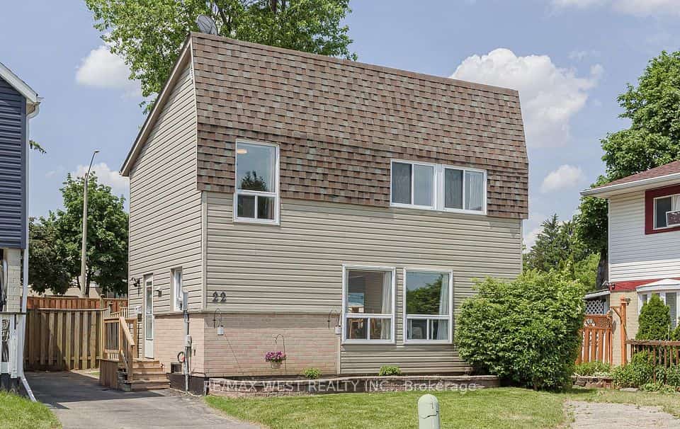 22 Josephine Court, Brampton, ON L6S 2L3
