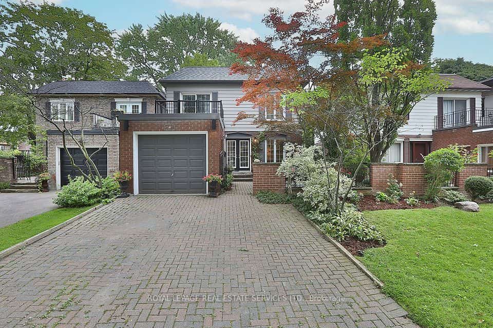 97 Bocastle Avenue, Toronto, ON M4N 2S5