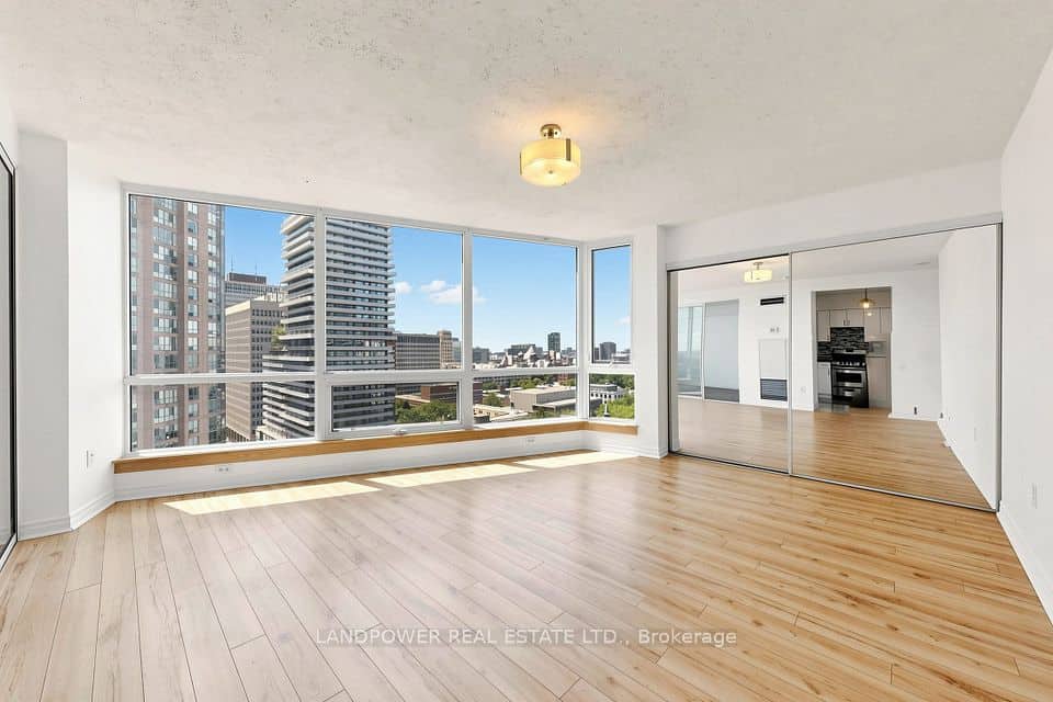 1055 Bay Street, Toronto