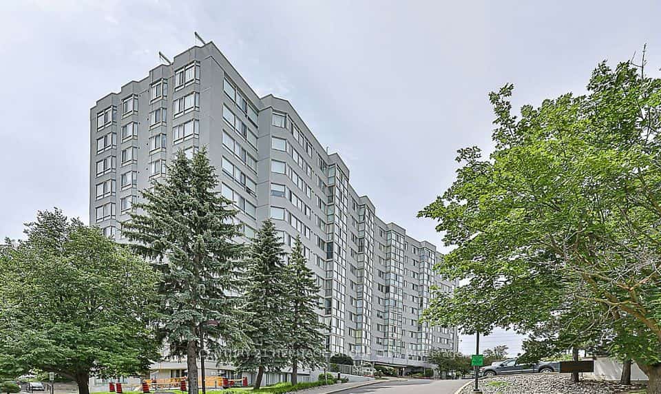 270 Davis Drive, Newmarket