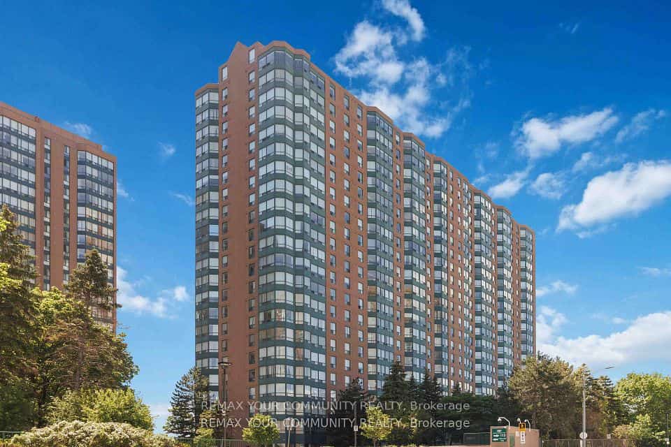 135 Hillcrest Avenue #1109, Mississauga, ON L5B 4B1