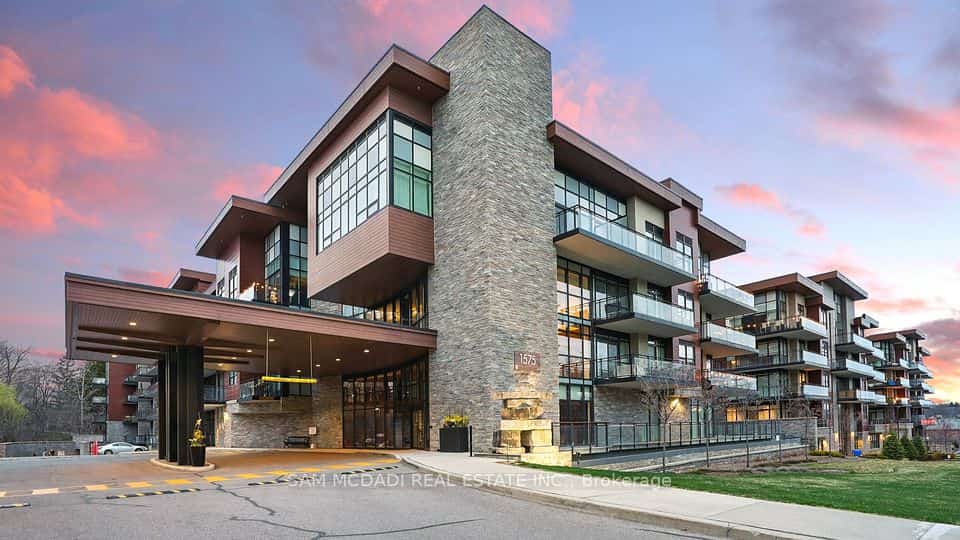 1575 Lakeshore Road W #415, Mississauga, ON L5J 0B1